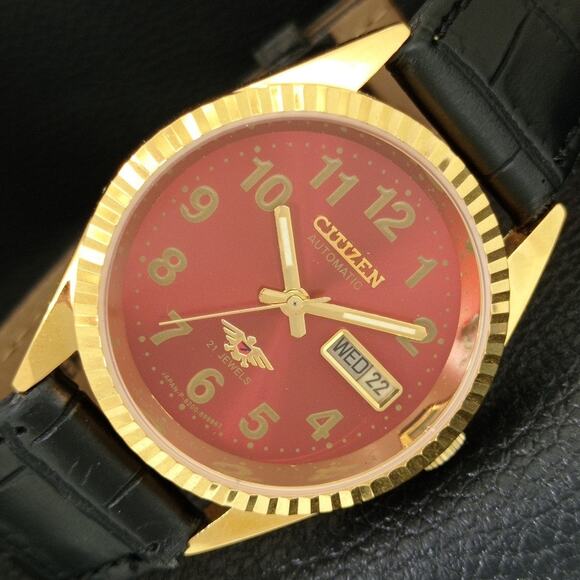 Citizen Other - Vintage 1972 Citizen Automatic Mens Gold Watch W/daydate & Red accents
